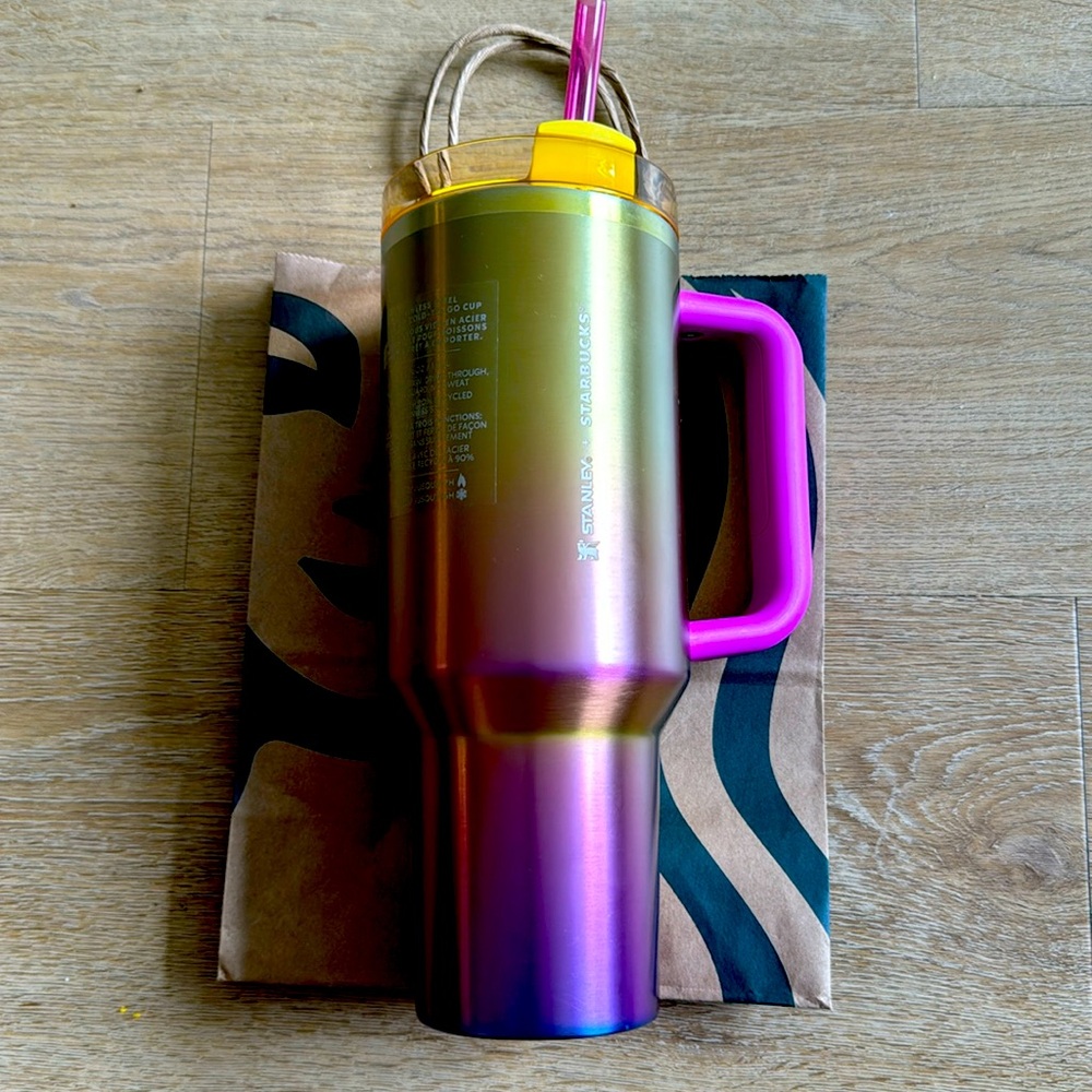 Starbucks Stanley 40oz tumbler summer 2024 new. collaboration sunset haze